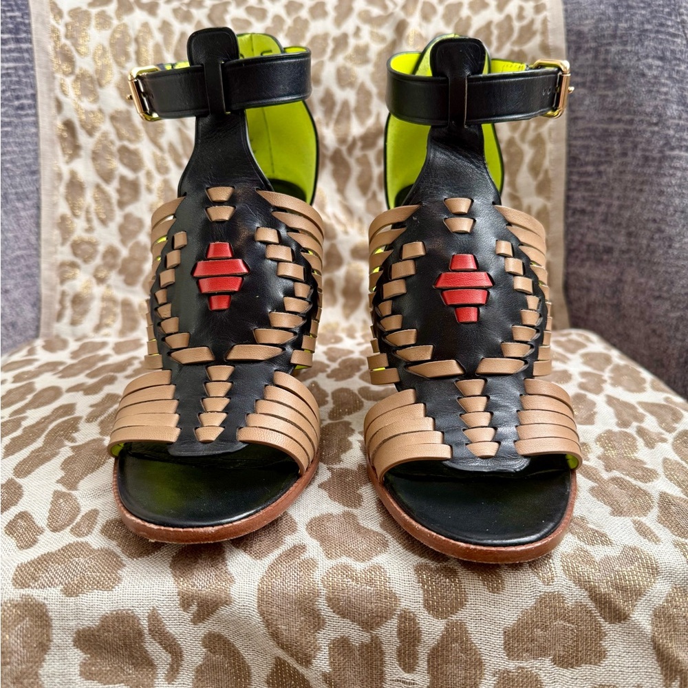 Coach Lorrie Black and Tan Woven Block Heels - Picture 3 of 7